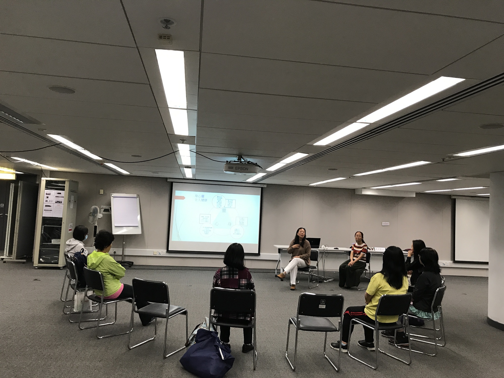 11月2日_迎壓紓壓好辦法之樂活身心靈工作坊.JPG 11月2日_迎壓紓壓好辦法之樂活身心靈工作坊.JPG