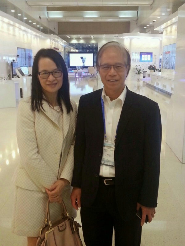 11月6日_應邀考察深圳創新科技產業.JPG 11月6日_應邀考察深圳創新科技產業.JPG