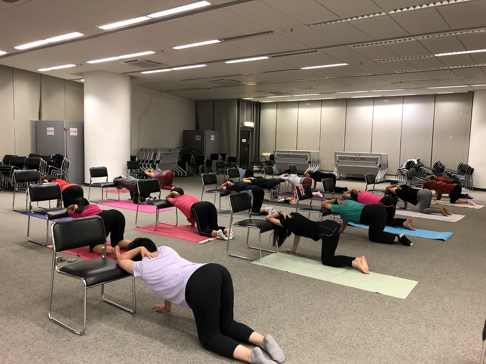 5月2日_舒痛伸展運動工作坊.JPG 5月2日_舒痛伸展運動工作坊.JPG