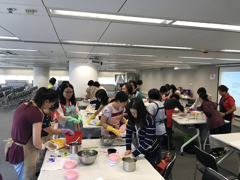 6月9日_天然手工皂工作坊之玫瑰青黛美白洗面皂.JPG 6月9日_天然手工皂工作坊之玫瑰青黛美白洗面皂.JPG