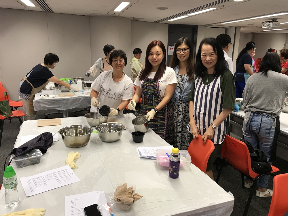 7月21日_天然手工皂工作坊之紫草手工皂.JPG 7月21日_天然手工皂工作坊之紫草手工皂.JPG