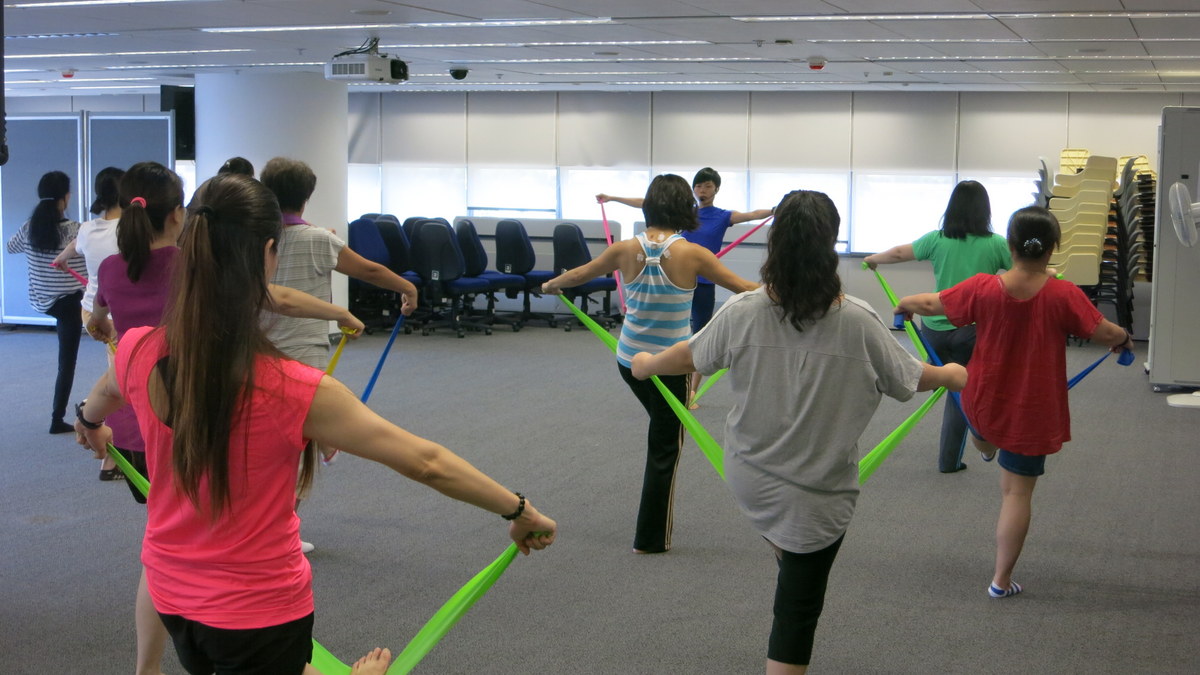 7月21日_橡筋帶運動與伸展班.JPG 7月21日_橡筋帶運動與伸展班.JPG