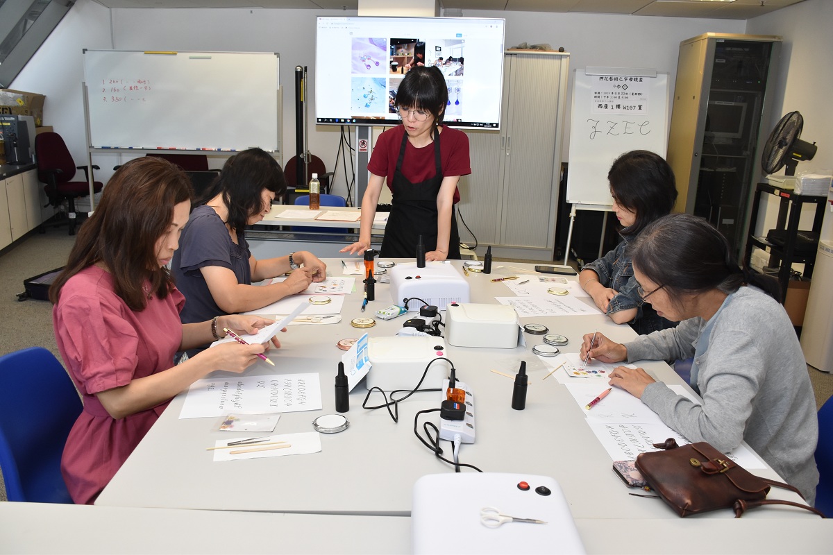 8月9日_押花耳環體驗工作坊.JPG 8月9日_押花耳環體驗工作坊.JPG